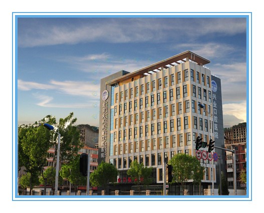 北京種植牙價錢表！北京興業(yè)口腔醫(yī)院種植牙價格表搶先看，韓國仕諾康種植體：3944元起/顆！