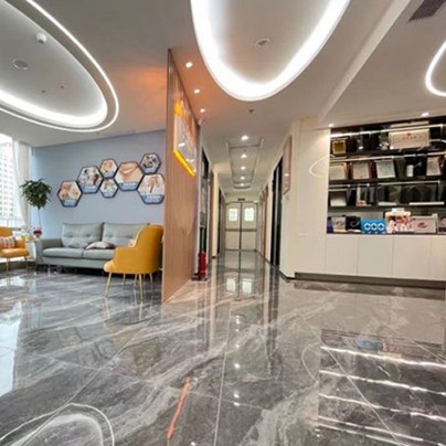 深圳種牙技術(shù)值得信賴的十大醫(yī)院！深圳艾笑口腔門(mén)診部(崗廈店)實(shí)力優(yōu)勢(shì)盡顯！