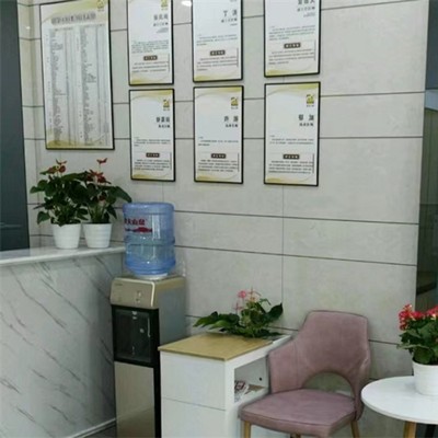 杭州種植牙價(jià)錢(qián)表！杭州市金玉口腔門(mén)診部2023種牙價(jià)格表同步更新，國(guó)產(chǎn)萊頓BLB種植牙價(jià)格：3867元起/顆！