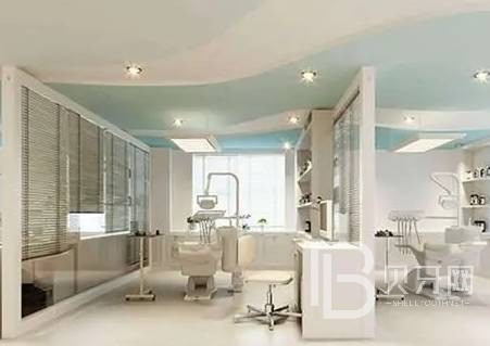 深圳牙齒黃怎么變白排名前十的口腔醫(yī)院，深圳黎煜琳口腔診所各具實(shí)力和風(fēng)采