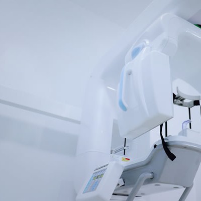 廈門種植牙的價錢！廈門陽陽口腔診所種植牙價格表搶先看，國產(chǎn)大清西格種植牙：2840元起/顆！