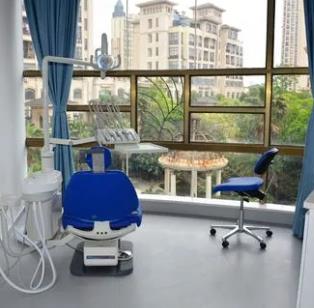 嘉興平湖山成口腔診所