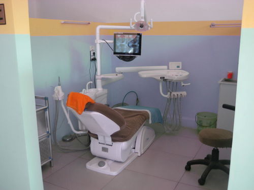 金華種牙齒多少錢(qián)一顆！金華詹娟口腔診所種植牙價(jià)目表已更新，德國(guó)ABT種植牙：7039元起/顆！