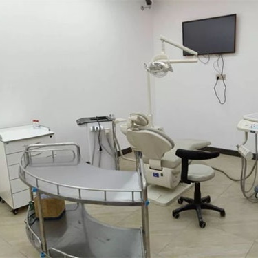 金華種植一顆假牙多少錢！金華善美口腔種植牙收費表公布，國產(chǎn)鈦基牙(BAM)種植牙價格：3548元起/顆！